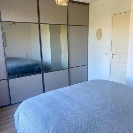 Semesterbostad Nichee Sur Golf & Piscine